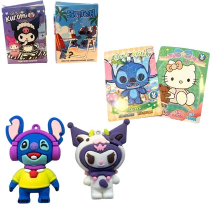Llaveros Kuromi Stitch con cartas holográficas
